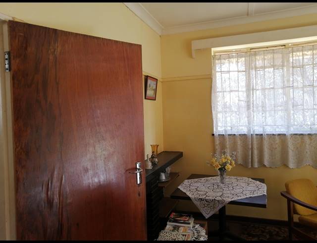 2 BEDROOM FREEHOLD SOLD IN STILFONTEIN EXT 1